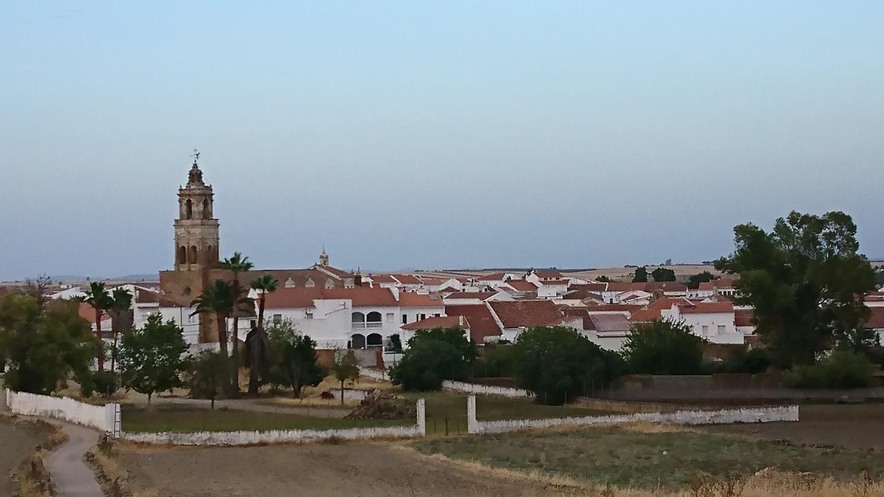 Hostal Restaurante Rufino Berlanga Buitenkant foto