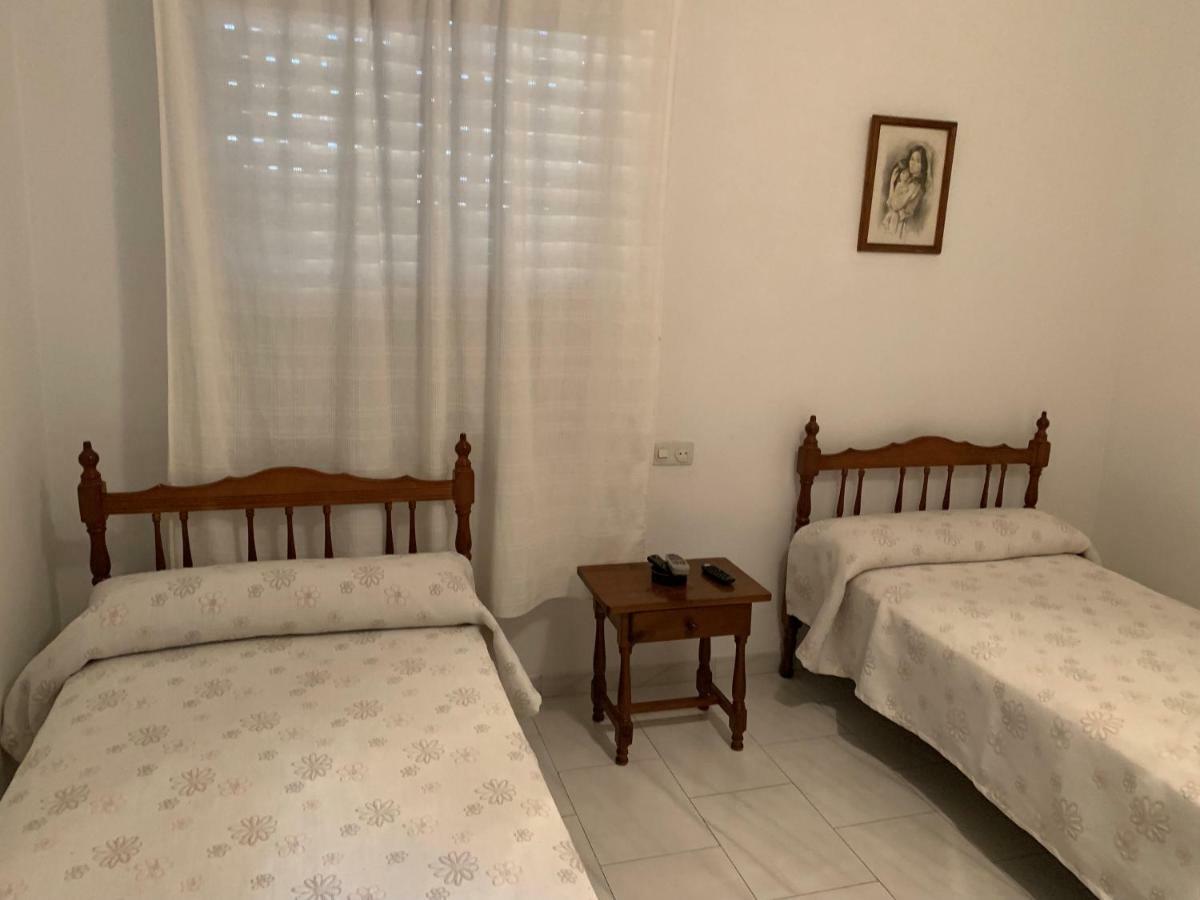 Hostal Restaurante Rufino Berlanga Buitenkant foto